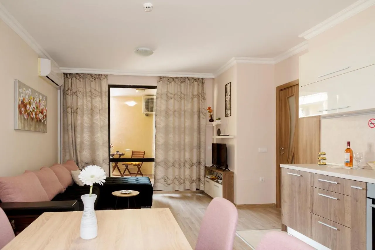 Apartment Elimar Burgas